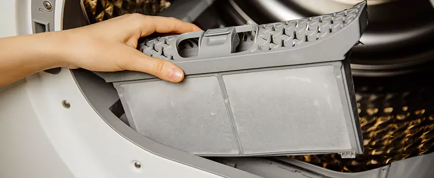 Signs Of A Clogged Dryer Lint Trap in Loma Linda, California